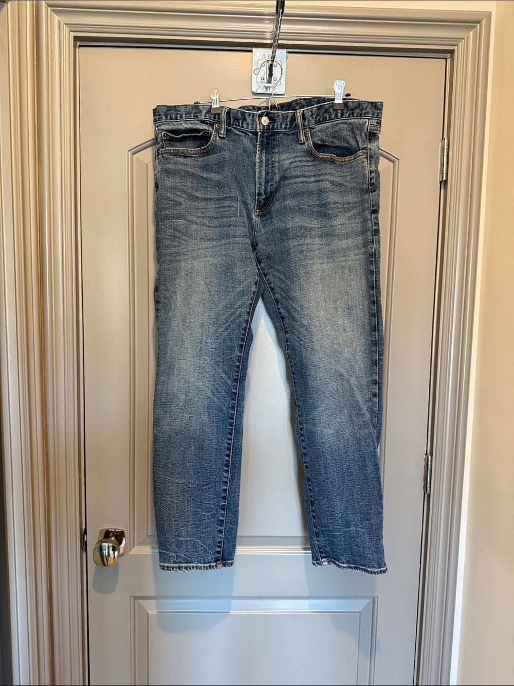GAP Men's Skinny Jeans in Washed Blue